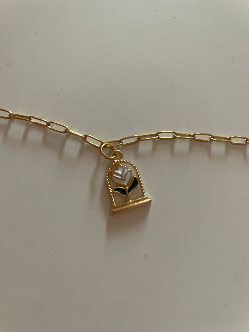 Bracelet avec fleur blanche🌼